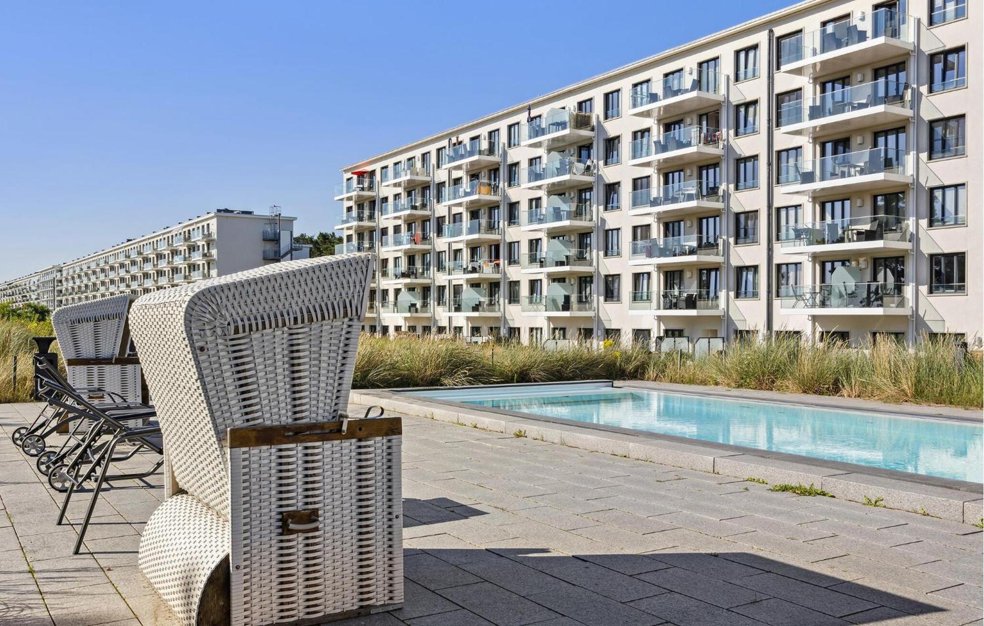 Penthouse Garden Apartment บินซ์ ภายนอก รูปภาพ