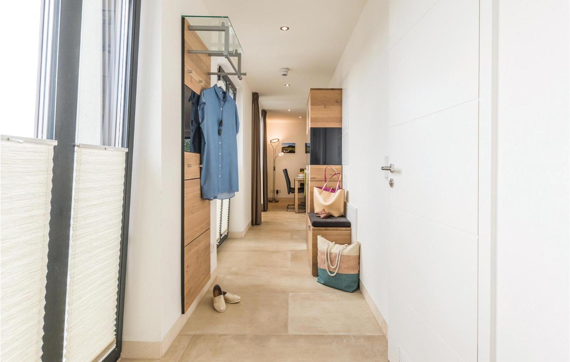 Penthouse Garden Apartment บินซ์ ภายนอก รูปภาพ